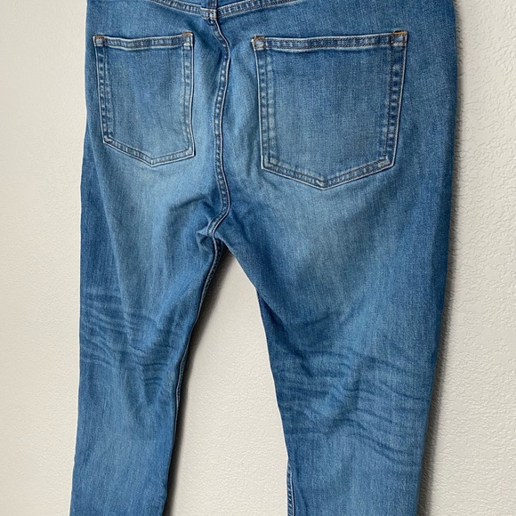 Everlane - Picture 4 of 4